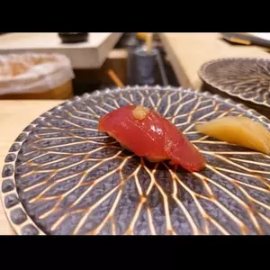 鮨　権左衛門 （立ち食い寿司極　別邸　鮨　権左衛門）
