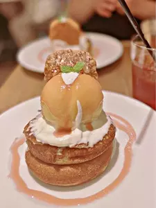 カフェ＆ブックス ビブリオテーク 東京・吉祥寺（café & books bibliotheque【旧店名】タルタート）