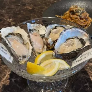 Oyster&STEAK BAR Espoir（エスポア【旧店名】果実と洋食 Espoir）