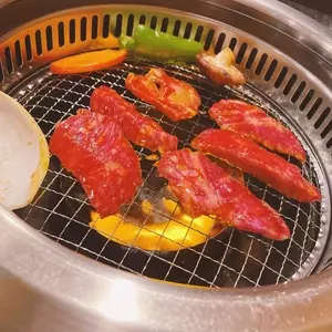 かずや