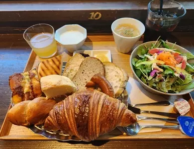 パンオルヴァン 小峯本店（Pain au Levain）