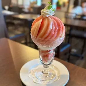 フルーツカフェ かじゅまる