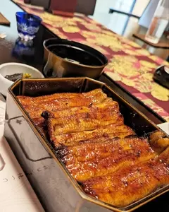 鰻割烹あら井.