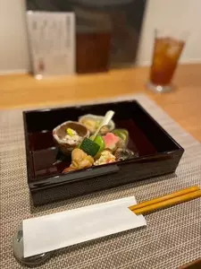 どうひら
