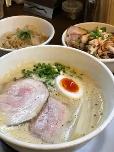 ラーメン家 みつ葉