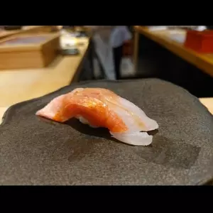 鮨やすぞう。