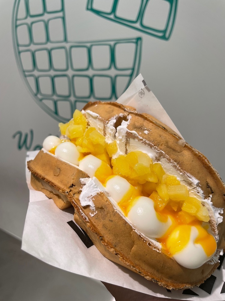 お出かけ名古屋人さんが投稿したワッフルカーン 名古屋大須店（Waffle Khan）に関する口コミの画像