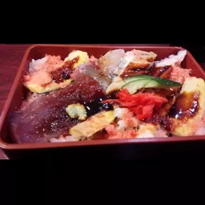 大須寶寿司（おおすたからずし）