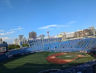 横浜スタジアム（YOKOHAMA STADIUM）