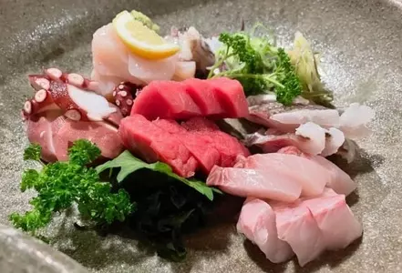 大衆酒場　カド吟