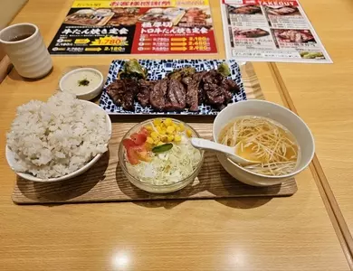 牛たん焼きと伊達ごはん だてなり屋 スマーク伊勢崎店