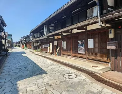 金屋町（千本格子の家並み）
