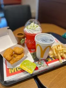 マクドナルド 飯泉店