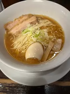 なるとや