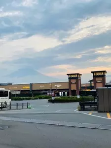 アディダス 御殿場