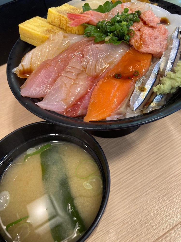 リトアニアの貴公子さんが投稿したすしざんまい 東陽町店（つきじきよむら すしざんまい）に関する口コミの画像