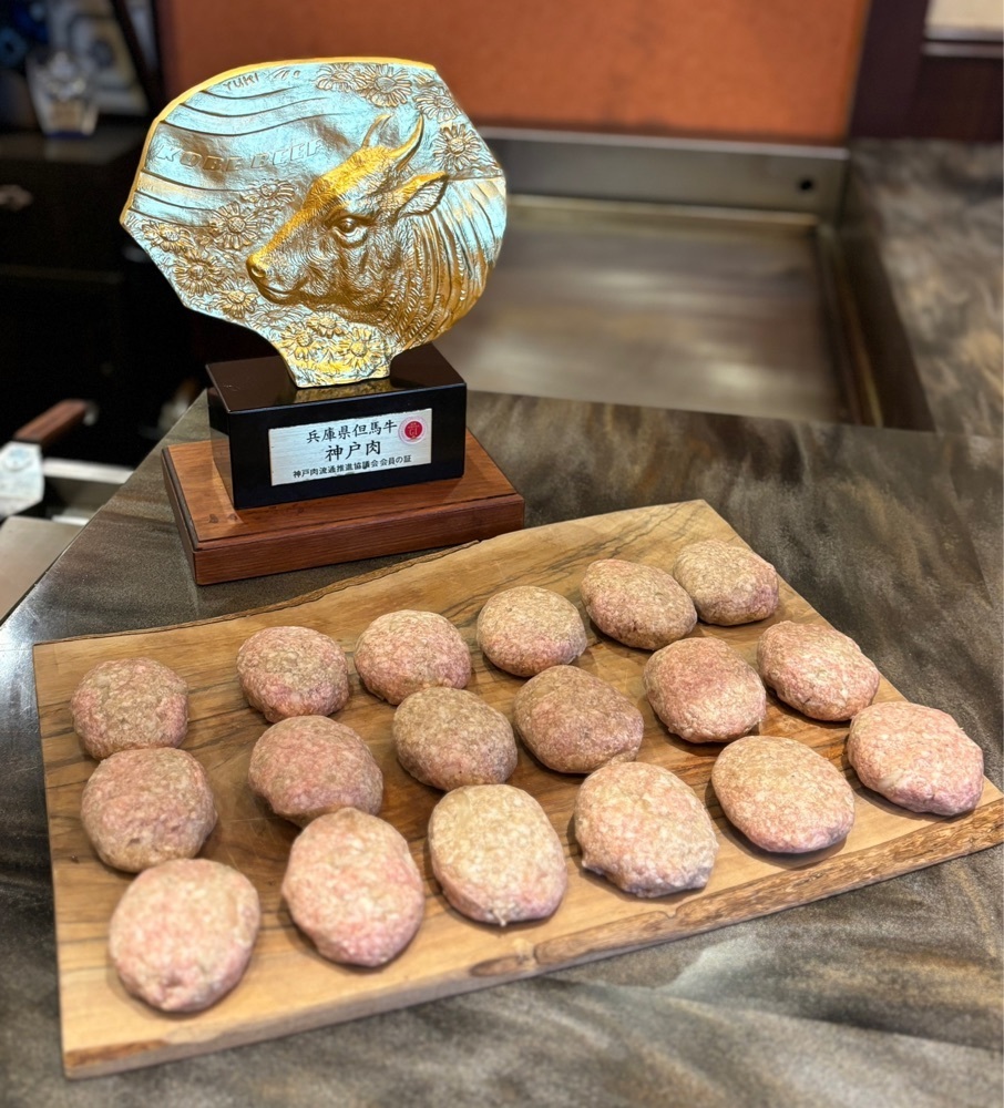 神様､食べても太らない身体をくださいさんが投稿した神戸牛ステーキ&カフェ ノーブルウルス 三宮店（Kobe Steak & Cafe Nobleurs【旧店名】神戸ステーキバル ノーブルウルス）に関する口コミの画像