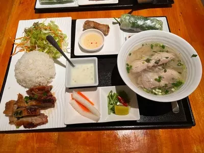 ベトナムリゾートレストラン HaNoiMachi 町田ツインズイースト店