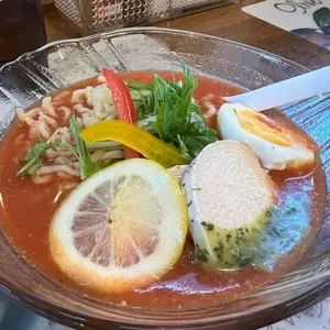 濃厚な味わいヌードル 福の樹