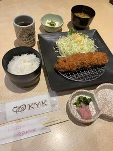 とんかつKYK デュオ神戸店（ケーワイケー）