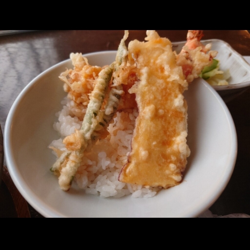 sakur776さんが投稿した煮込みうどん かに屋に関する口コミの画像