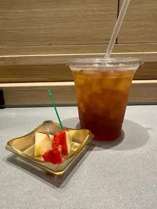 やおりんカフェ 新宿店