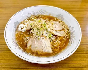 三国ラーメン 本店
