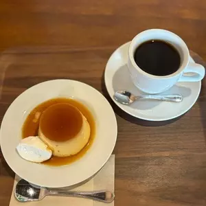 Coffee Shop 5W2H（コーヒーショップ ゴダブルニエイチ）
