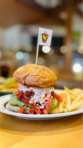 ムースヒルズバーガー（MOOSE HILLS BURGER）