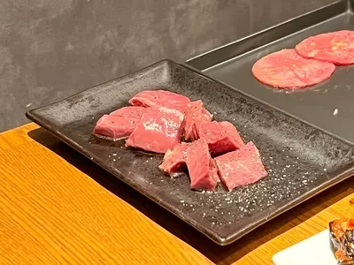 焼肉はなれ よし（【旧店名】ホルモン松田 HANARE）