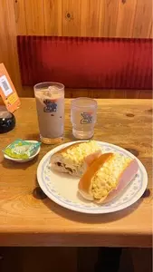 コメダ珈琲店 彦根駅東店