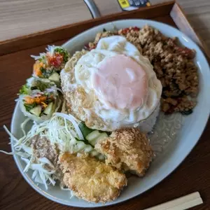 ゴーゴーバンコク（【旧店名】Pho39 タイ風焼肉&しゃぶしゃぶ）