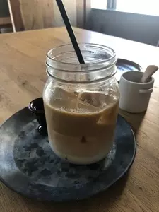 カフェ ハナサカジイサン（CAFE HANASAKAJISAN）
