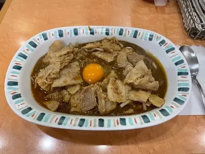 スタミナカレーの店 バーグ 杉田本店