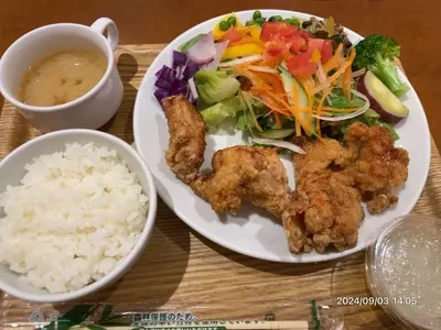 らんまん食堂 MARK IS みなとみらい店