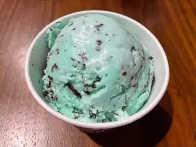 サーティワンアイスクリーム To Go らびすた新杉田店