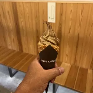 エイト コーヒー 新宿御苑店