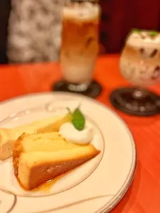 Le Premier Cafe 心斎橋本店（ル プルミエ カフェ）