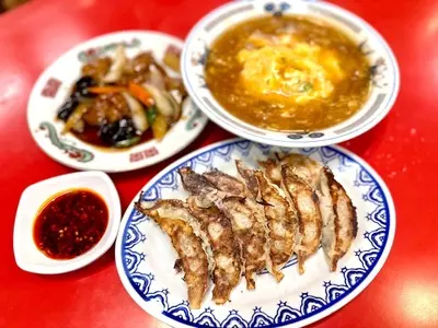 餃子と大衆中華 まるい飯店