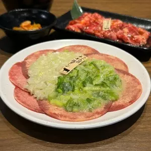 焼肉まるい精肉店 江南店