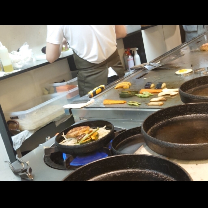 sakur776さんが投稿したばーぐ屋ぶりこに関する口コミの画像