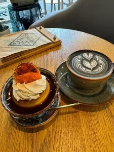残花（【旧店名】リウェイコーヒースタンド）