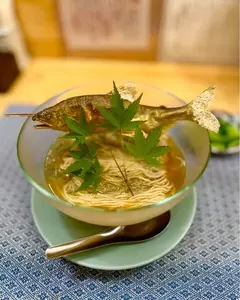 鯖の上にも三年