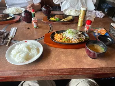 肉の万世 庄和インター店