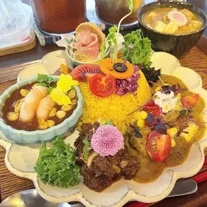 タケウチ 神保町本店（TAKEUCHI）