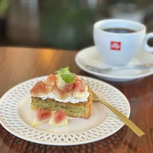 Cafe'Plus（カフェ プラス）