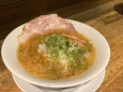 麺や轍