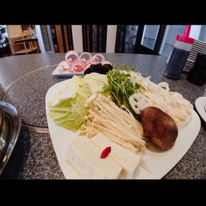 四川火鍋楼（シセンヒナベロウ） 4枚目