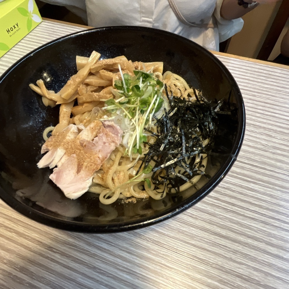 ロッシフミさんが投稿した油そば専門店横浜麺屋 とりのゆに関する口コミの画像
