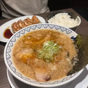 東京豚骨拉麺 ばんから 秋葉原店